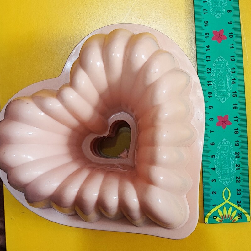 قالب  ژله پلاستیکی  قلب لوله دار کوچک