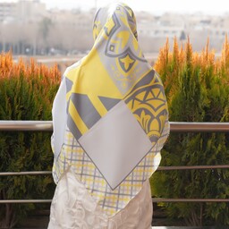 روسری طوسی زرد قواره 135 نخی بهاره درجه یک