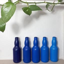 گلدان شیشه ای رنگی دکوراتیو طرح توناژ رنگ سرمه ای تا آبی ست پنج عددی