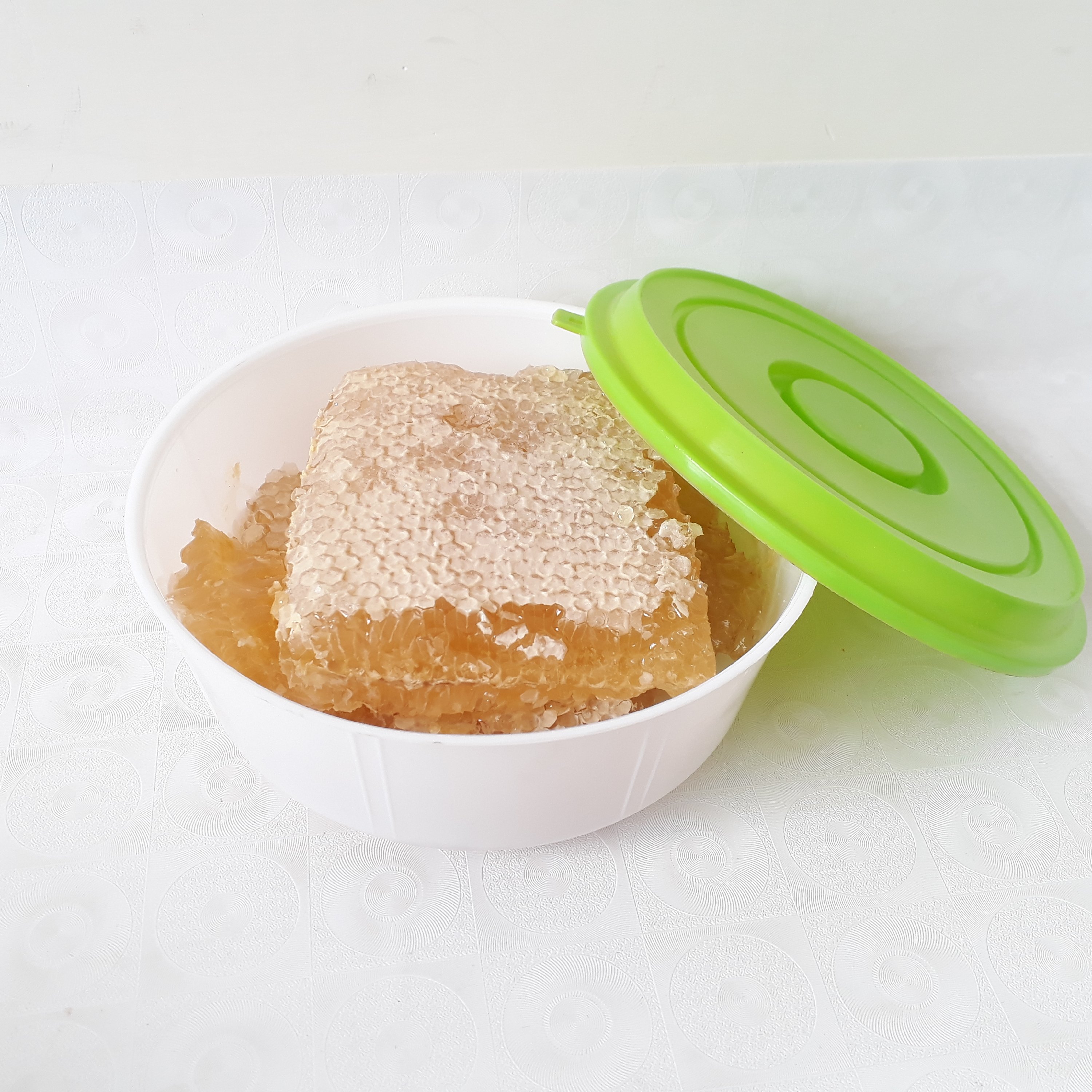 عسل مومدار طبیعی سبلان ( یک کیلویی )