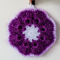 اسکاچ  قلاب بافی  طرح گل
(بافته شده با کاموا سوزنی) ماه مهر
 دولایه با کیفیت
 رنگ دلخواه شما قطر 13cm