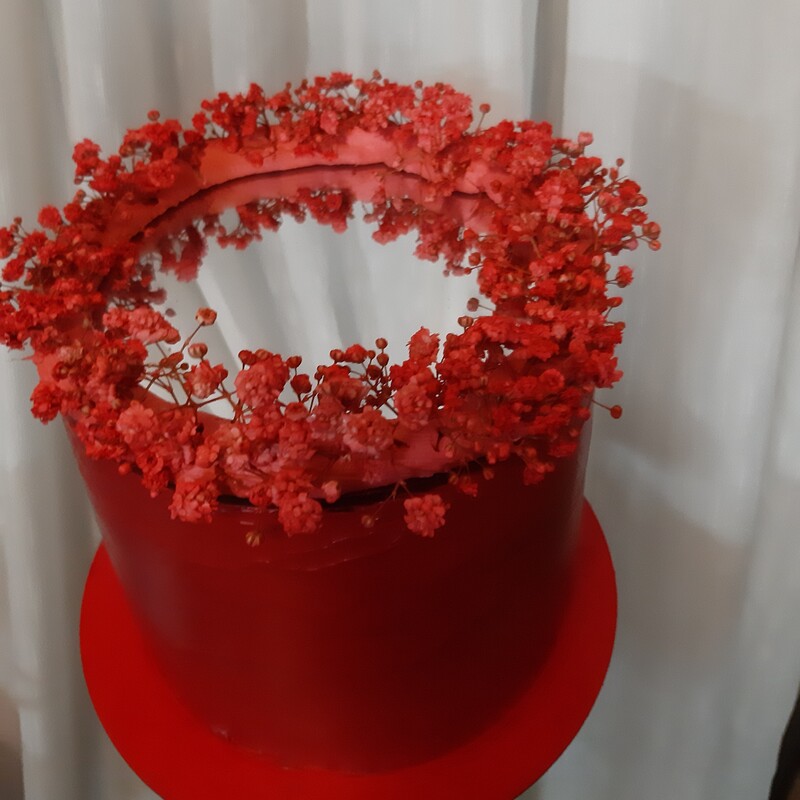 کیک قرمز کیک سلفی  کیک آینه دارکیک وانیلی شکلاتی باموزوگردو 