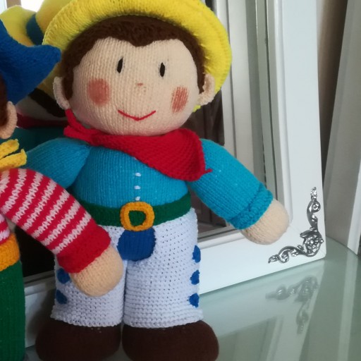 عروسک دستبافت گاوچران