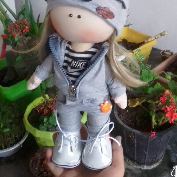 نازلی(موجودی بگیرید)