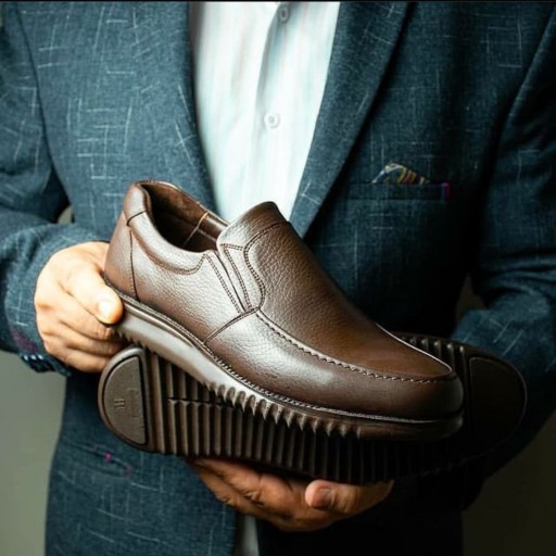 کفش طبی مردانه چرم طبیعی تبریز مدل ماکان پلاس مناسب دیابت