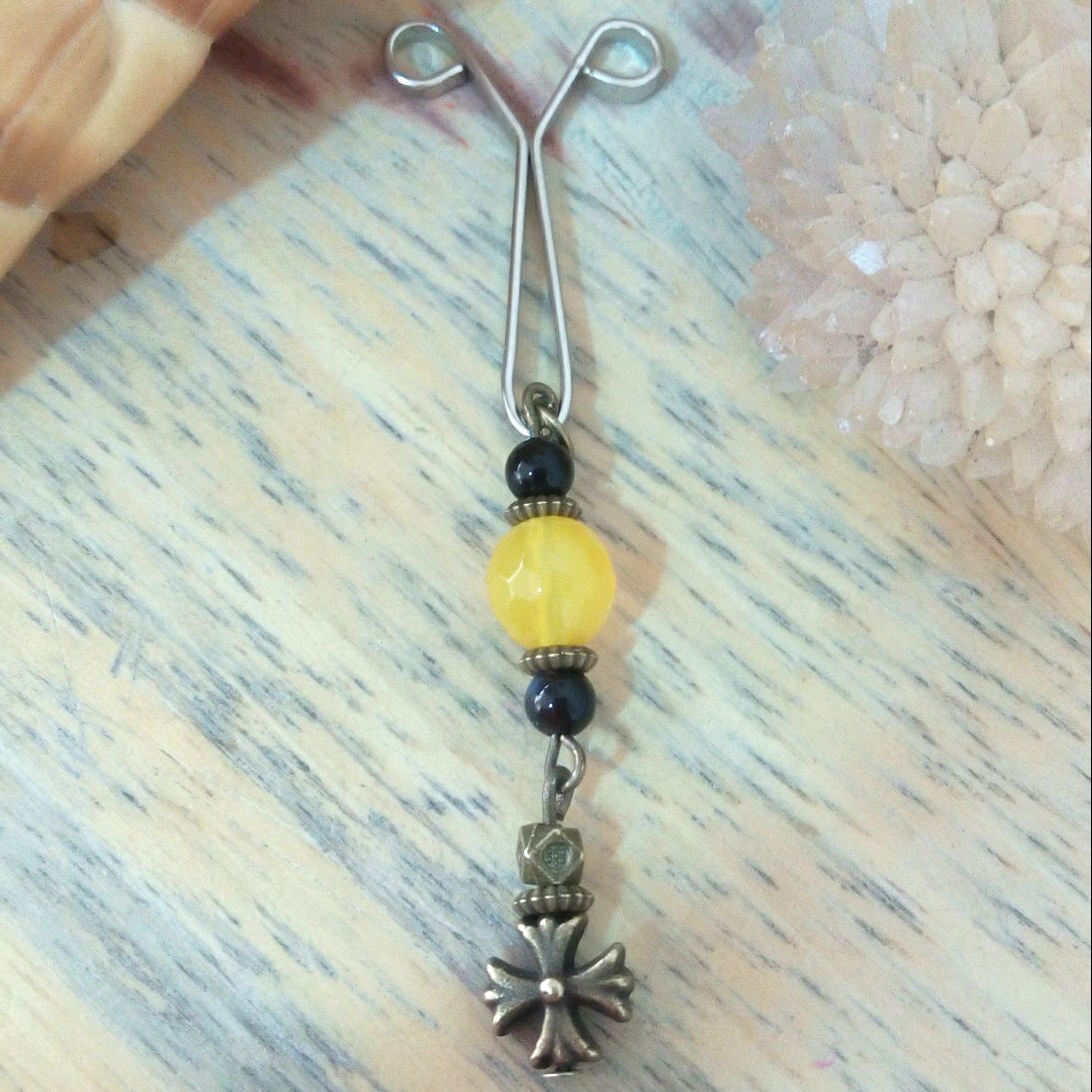 گیره روسری سنگی با سنگ های عقیق ، چشم ببر، رزکوارتز