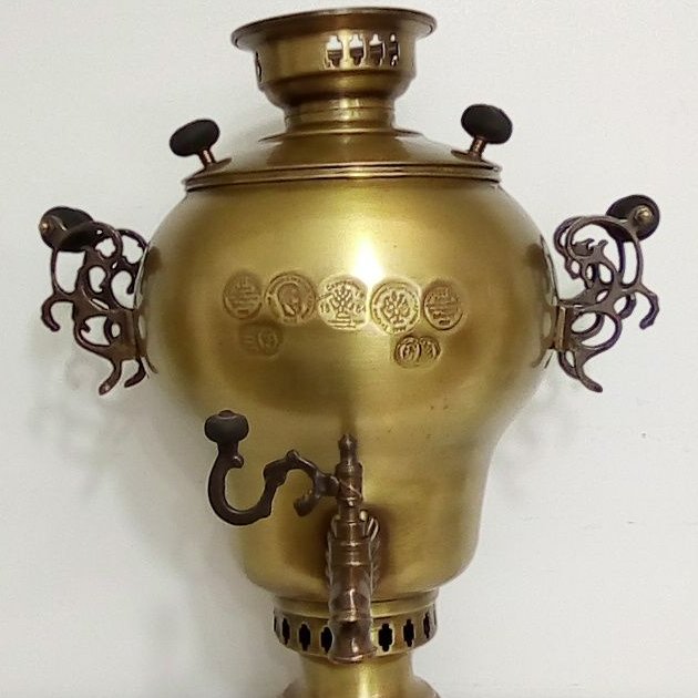 سماور برنجی مدل فیلی با سرویس