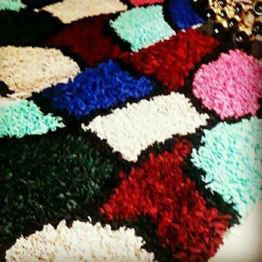 فرشینه طرح سنگ فرش رنگی