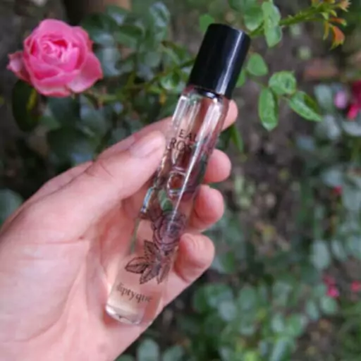 عطر گل رز اعلاء حجم 10 میلی لیتر ، اورجینال