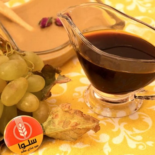 شیره انگور سنتی و خانگی سلوا