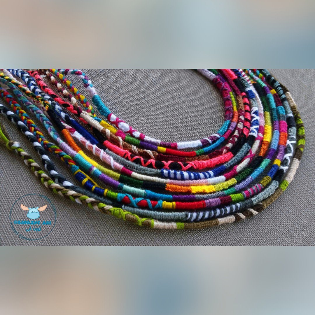 پابند سرخپوستی صورتیِ گوزن آبی
