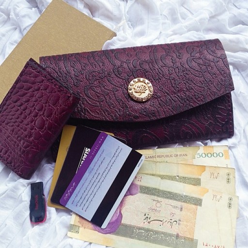 کیف پول زنانه چرمی دستدوز پگاه