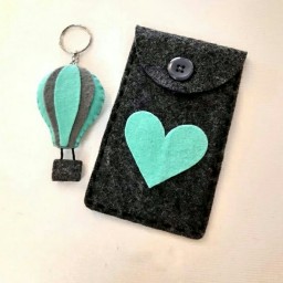 ست جاکلیدی و دستمال جیبی