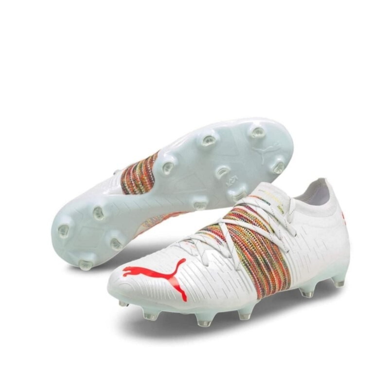 کفش فوتبال مدل پوما فیوچر  رنگ سفید 
