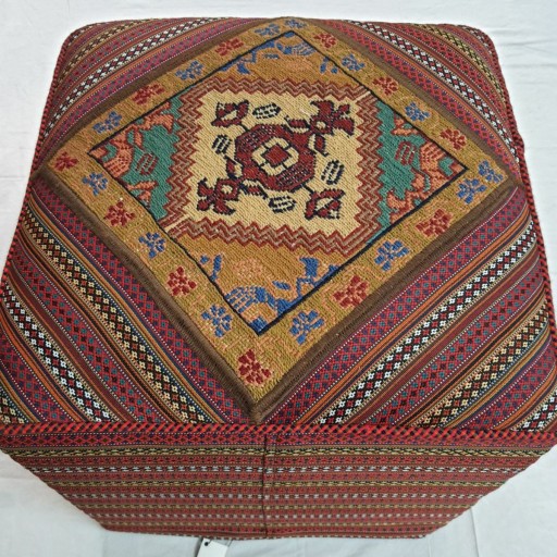 خرید و قیمت پاف مربع گلیم دستباف و دور جاجیم کد 112 از غرفه گالری ...