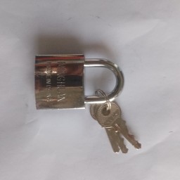 قفل آویز فولادی نمره 38 سه کلیدی