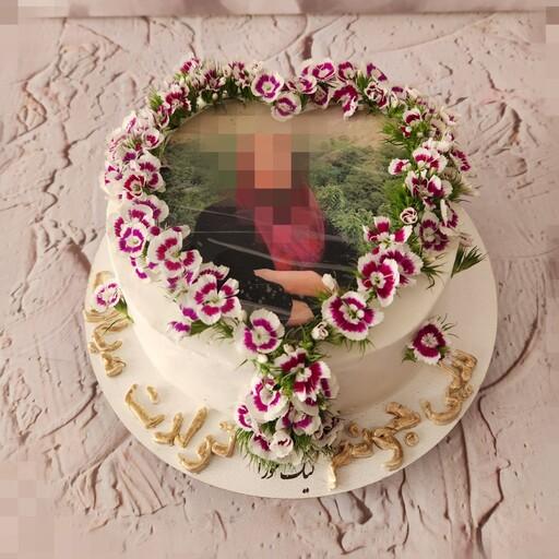 کیک تولد خامه ای  کیک تصویری کیک تولد خانمها با گل طبیعی کیک قلب ارسال پس کرایه 