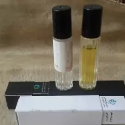 پک عطر طبیعی _ترکیبی (مشک افسر)پرداخت مبلغ پست زمان تحویل6سی سی کلی وجزیی