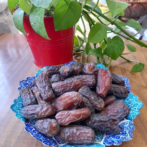 خرما پیارم درجه یک (900 گرم)