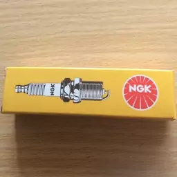 شمع موتور سیکلت مارک NGK ژاپنی اصل ،تضمینی