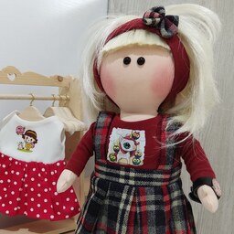 عروسک روسی با نام لوسی