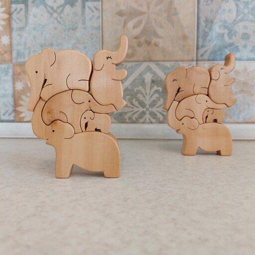 مجسمه چوبی برج فیلم ها ( خانواده فیل ها) 