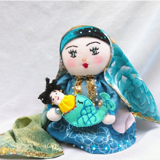 عروسک قشنگ سنتی