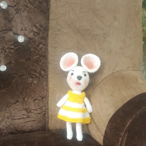 عروسک بافتنی موش.....