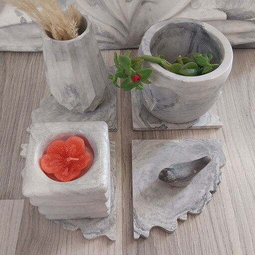 ست سنگ مصنوعی 8 تکه طوسی سفید شامل گلدان و زیر گلدانی و جا شمعی و پرنده