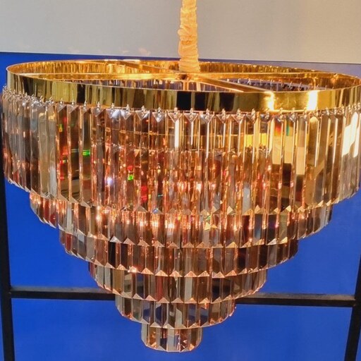 لوستر گلدن 
با کریستال شامپاینی
10 سال ضمانت 
آبکاری فورتیک
رنگ طلایی
قطر 60