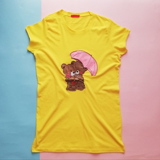 تی شرت خرس خوشگل در رنگ های جذاب 
بسیار با کیفیت و درجه یک هستن 
با جنس سوپر پنبه