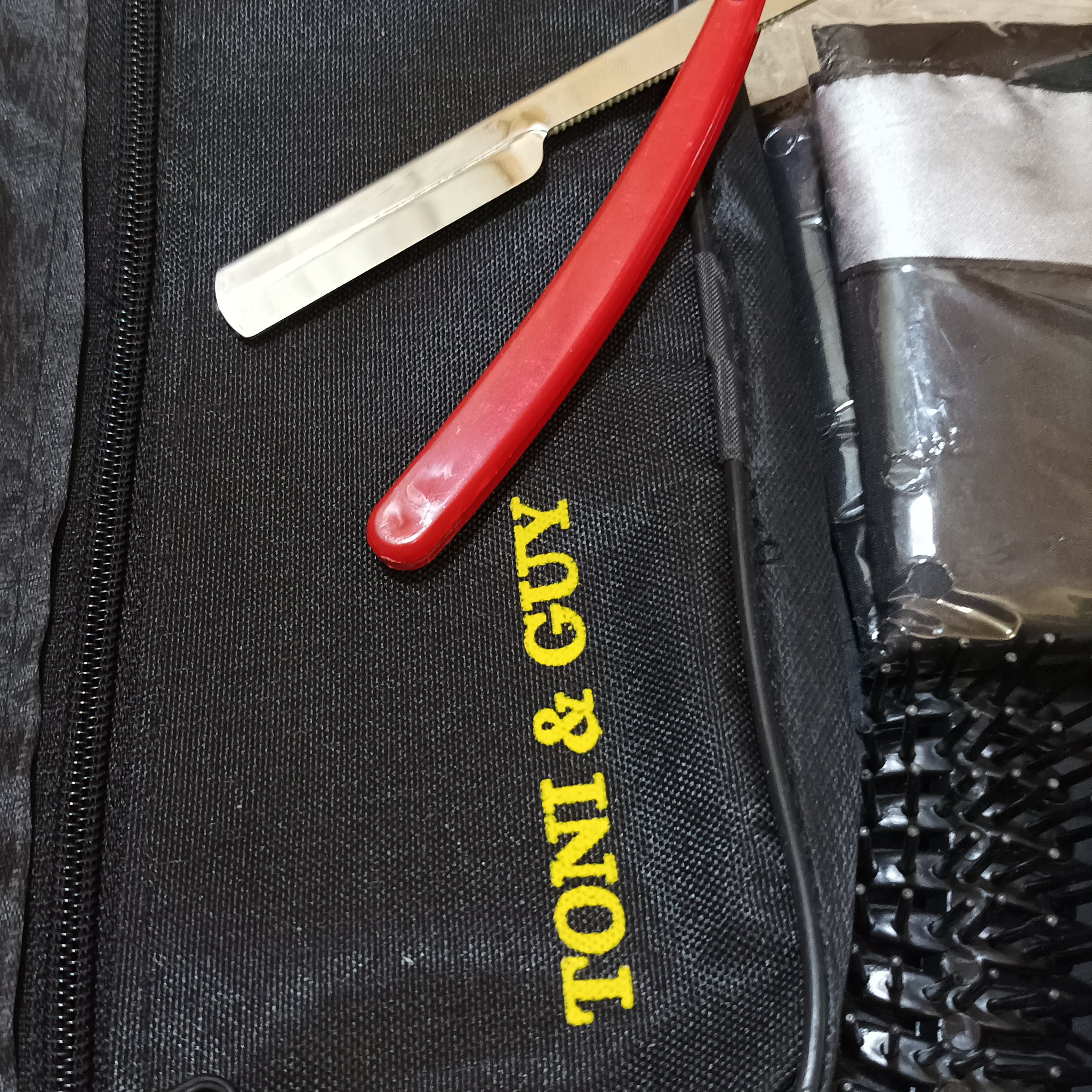 پکیج کامل وسایل شخصی اصلاح موی آقایان ( پکیج شماره 1 )