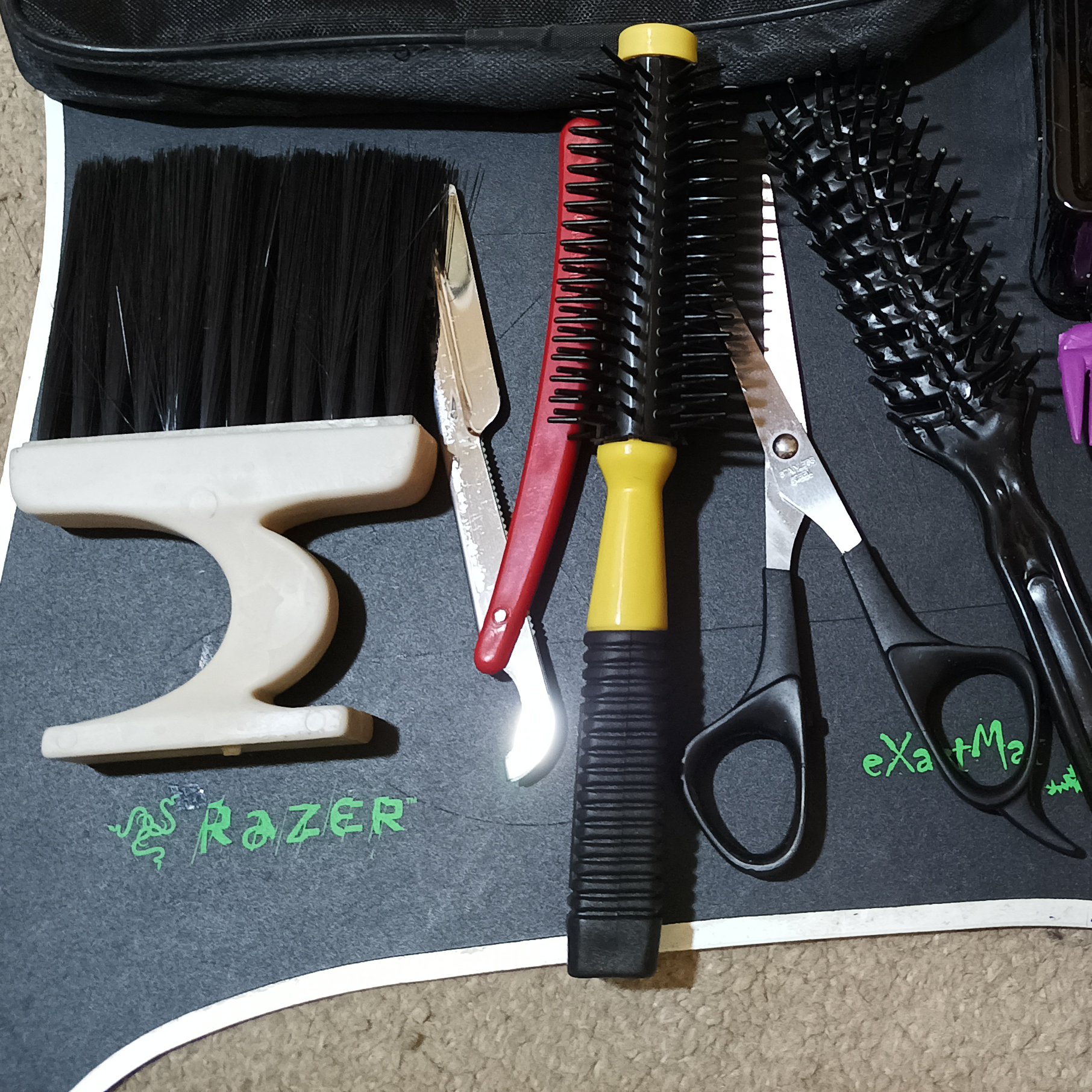 پکیج کامل وسایل شخصی اصلاح موی آقایان ( پکیج شماره 1 )