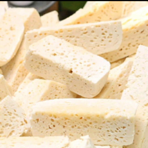 پنیر سیاه مزگی سنتی گیلان،100%طبیعی(نیم کیلوگرمی)