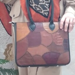 کیف دوشی زنانه با چرم گاوی درجه یک دستدوز 