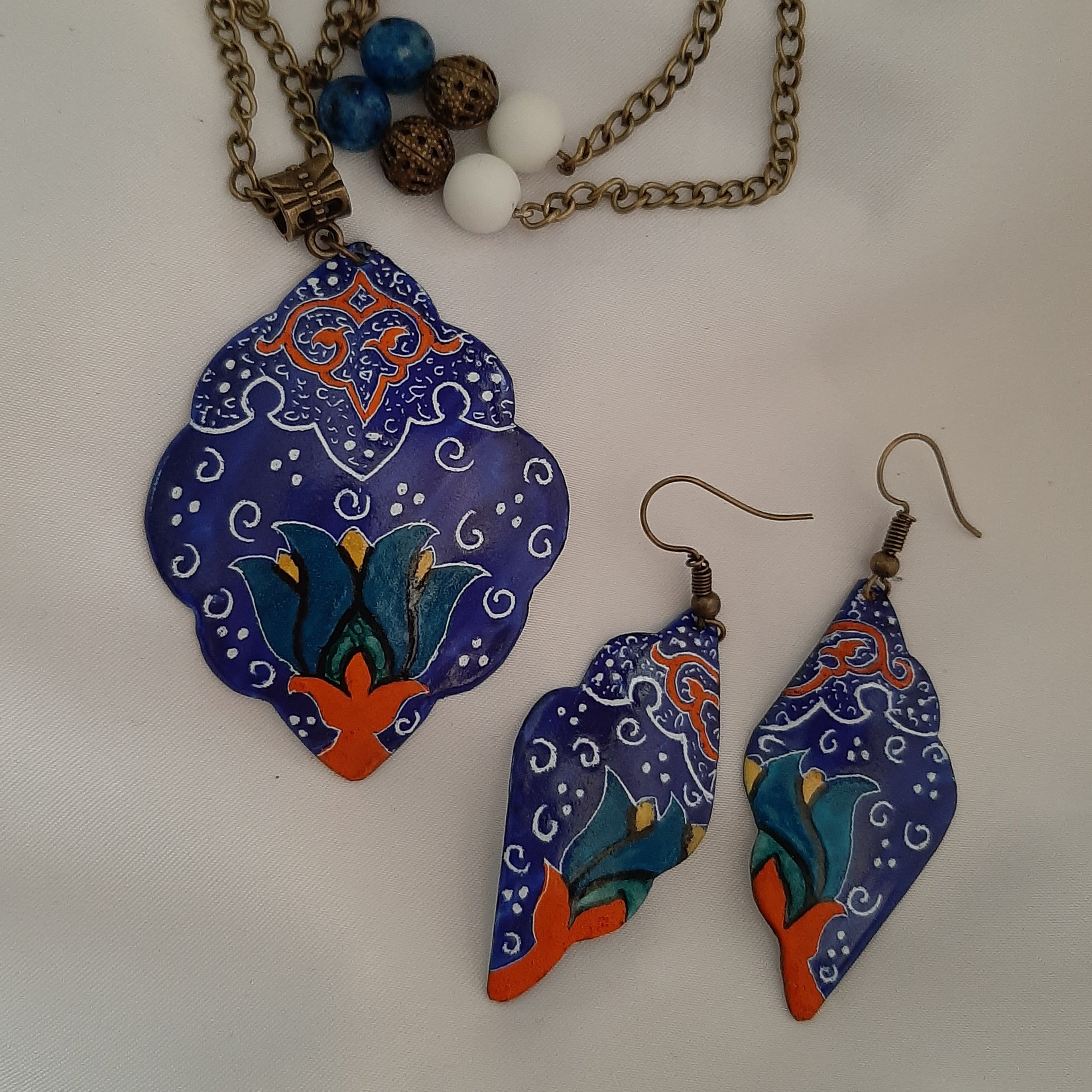 گردنبند و گوشواره لاجورد میناکاری