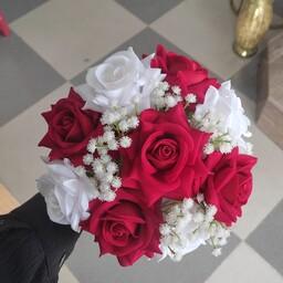 دسته گل عروس رز مخملی سفید و قرمز دسته مرواریدی 