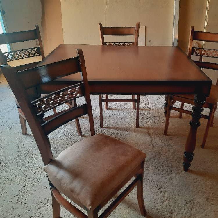 میز صندلی طرح  لهستانی خشتی یا سه تیرک