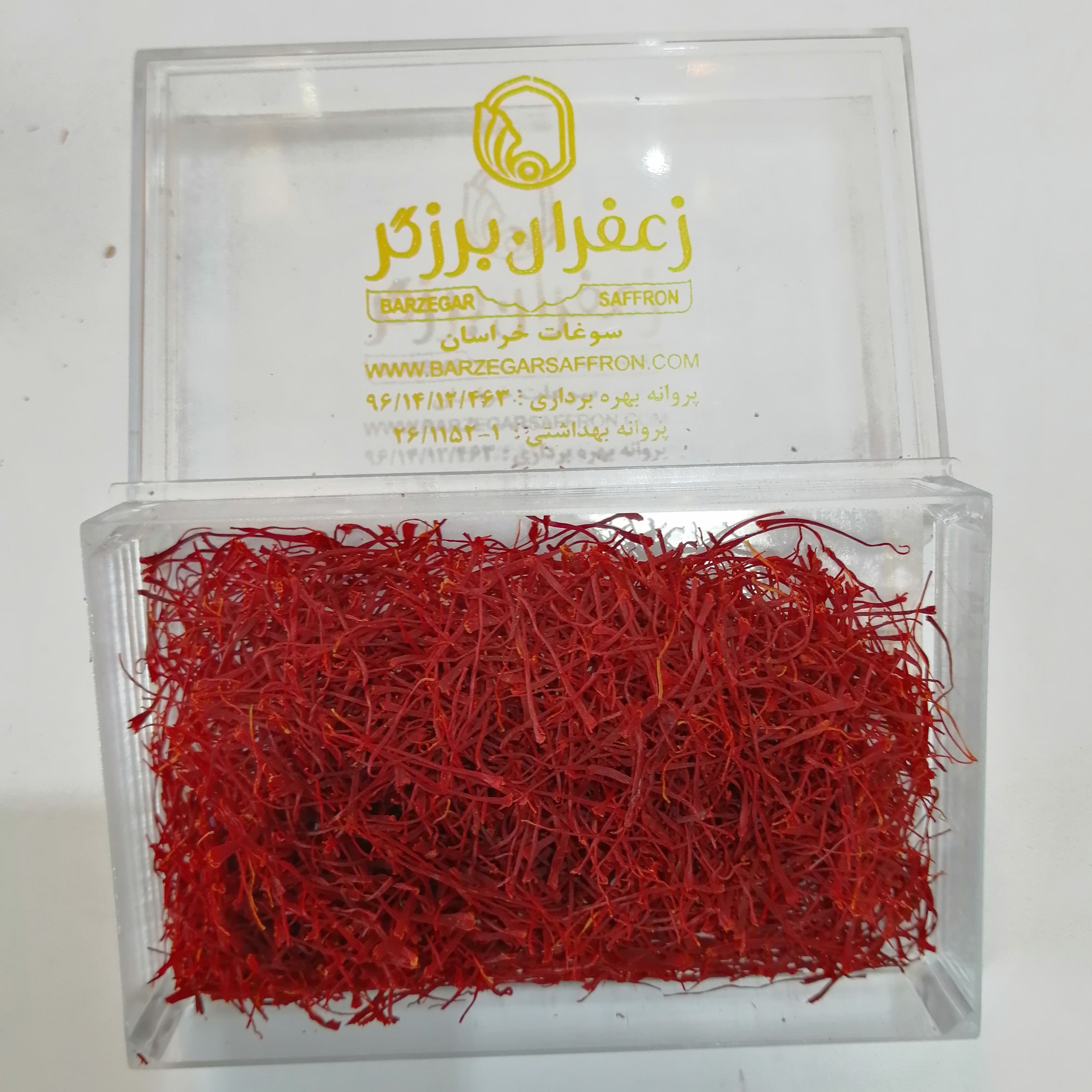 زعفران سرگل سوپر نگین درجه یک( 3گرم) آقای عطار