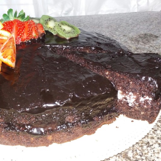 کیک شکلاتی عصرانه