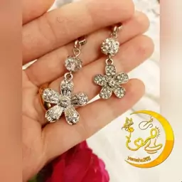 گیره روسری گل 5 پر نقره ای پر نگین