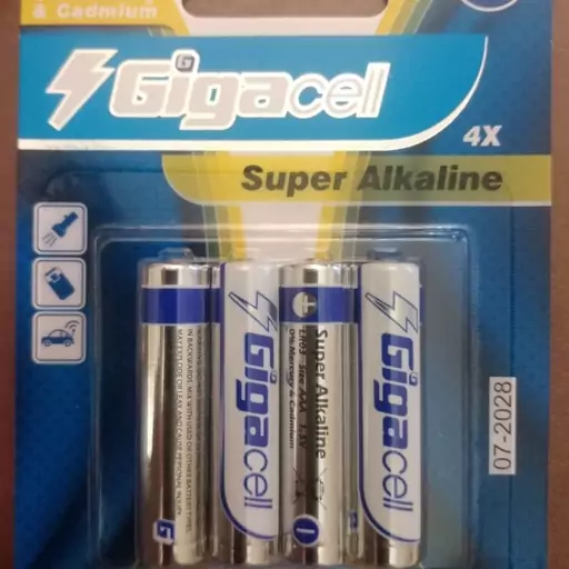 باتری نیم قلمی گیگاسل کارت4عددی Super Alkaline 1.5V 4Pack Gigacell Super Alkaline 4Pack 1.5V AAA Battery