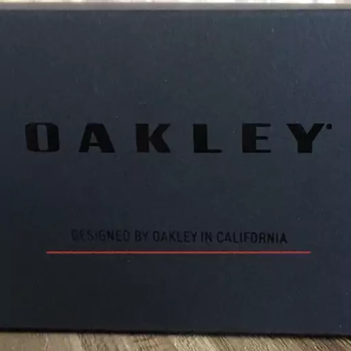 عینک Oakley اورجینال همراه با پک کامل