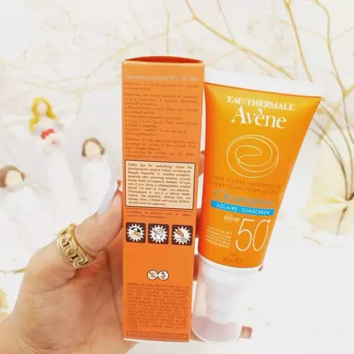 امولسیون ضد آفتاب کلینانس اون Avene SPF50