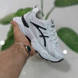 کتونی آسیکس زنانه دخترانه کفش ونس اسپرت اسپورت اسیکس ASICS لژدار لژ دار مشکی سفیدکرم کرمی بندی رانینگ سبک راحتی چهل وپنج