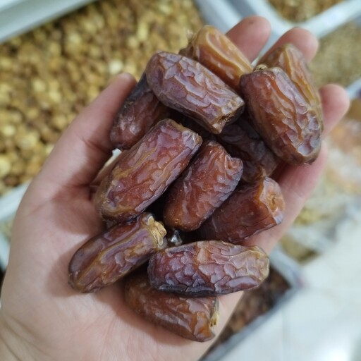 خرما پیارم طلایی لوکس (250گرمی) کبکاب پیارم