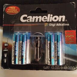 باتری کملیون Digi alkaline  بسته 8 عددی با چراغ قوه