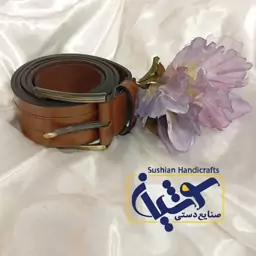 کمربند چرم طبیعی مردانه.  