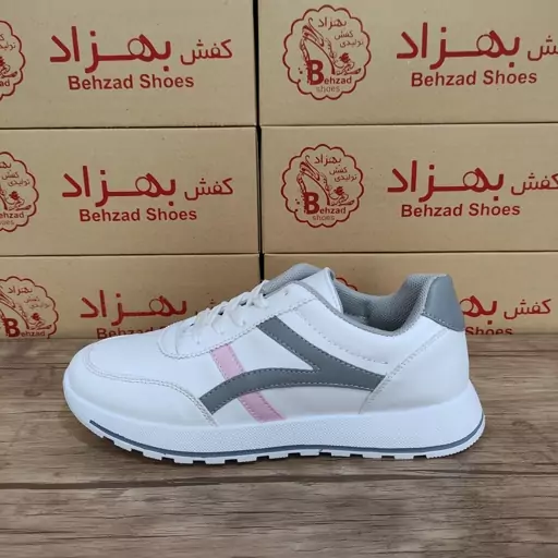 کتونی زنانه دخترانه asics رنگ سفید  سایز 38 تا 41 زیره پیو تزریق لژ 3 سانتی رویه چرم صنعتی سبک راحت