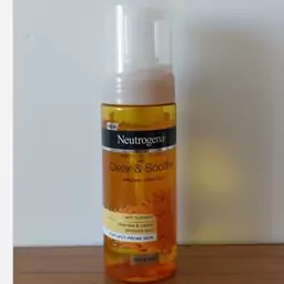 فوم شستشوی صورت زردچوبه نیتروژنا Neutrogena (اصل)